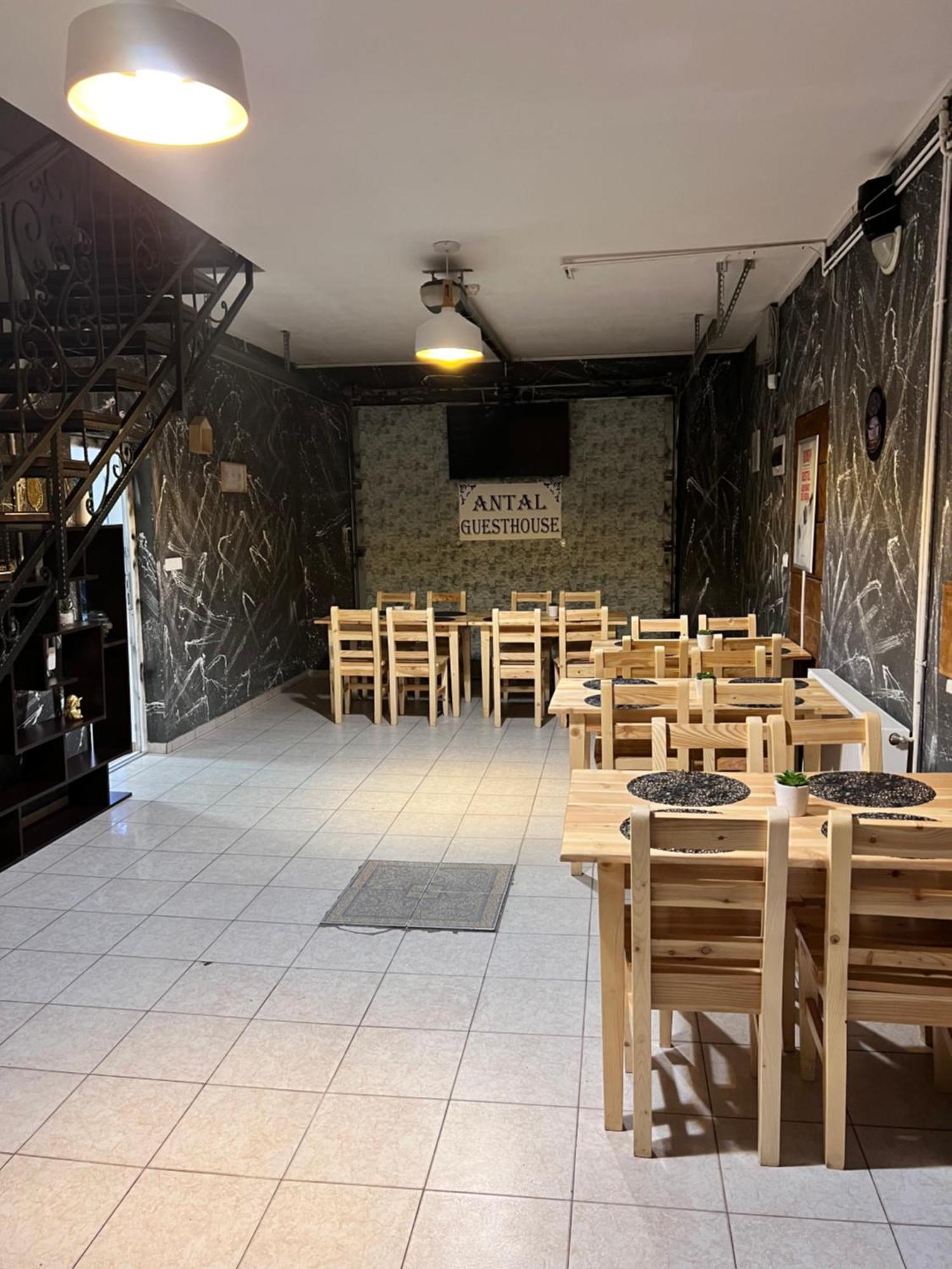 Antal Guesthouse Ghimeş-Făget Extérieur photo